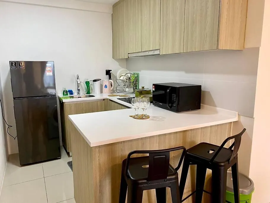 Tropicana 218 Macalister Sea & City View By Staycation Homestay George Town
